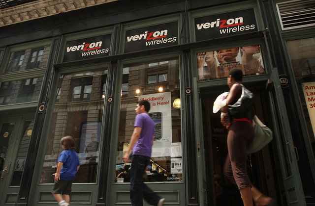 Инвесторы делают ставки на акции Verizon